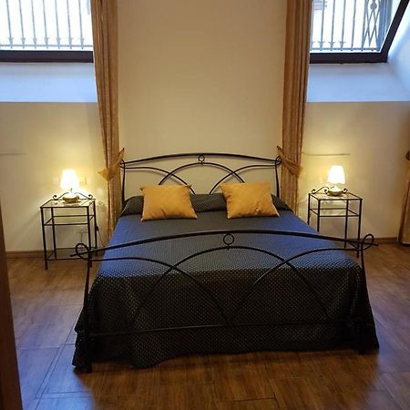 Sarlette Cozy Room Венеція Екстер'єр фото