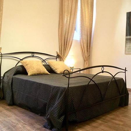 Sarlette Cozy Room Венеція Екстер'єр фото